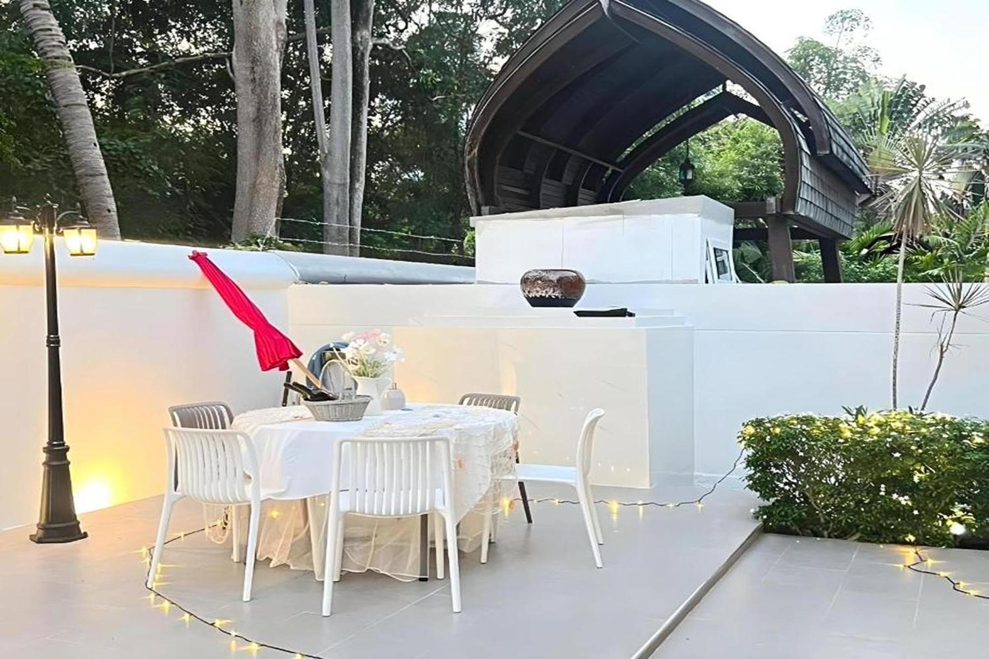 Bm Pool Pattaya * Na Chom Thian